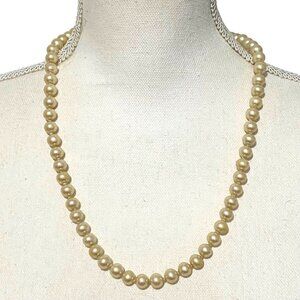 Vintage Faux Pearl Necklace 24" Mob Wife Classic Costume Fashion Jewelry Girly